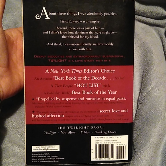 📚Twilight Book 📚 - Picture 4 of 5